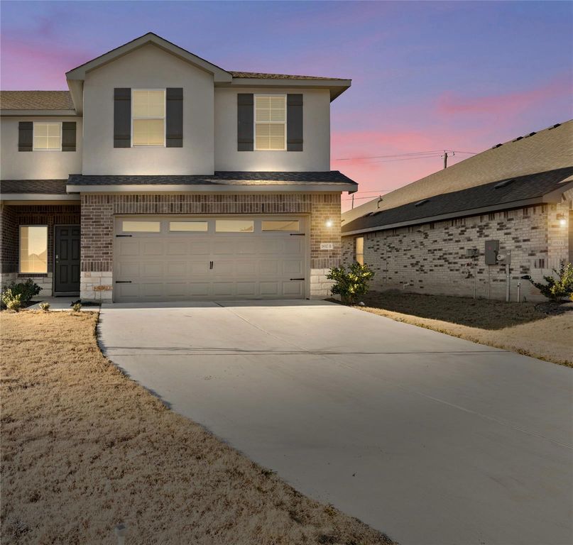 18517 Cremello DR B, Manor, TX 78653