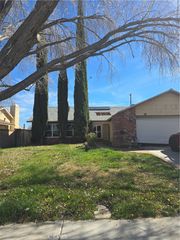 45116 Camolin, Lancaster, CA 93534