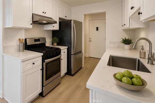 855 Victor Avenue 217, Inglewood, CA 90302