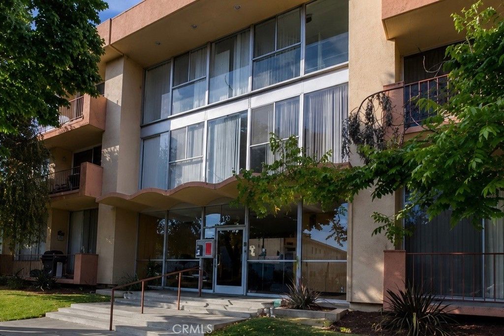 855 Victor Avenue 217, Inglewood, CA 90302