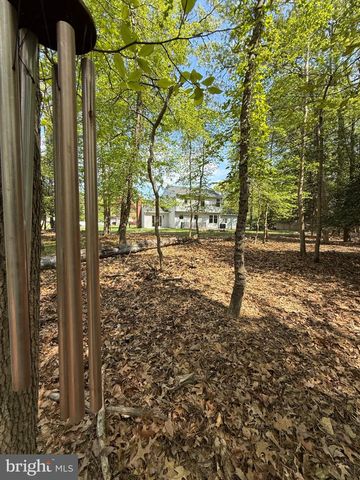 192 HICKORY POINT RD, Pasadena, MD 21122