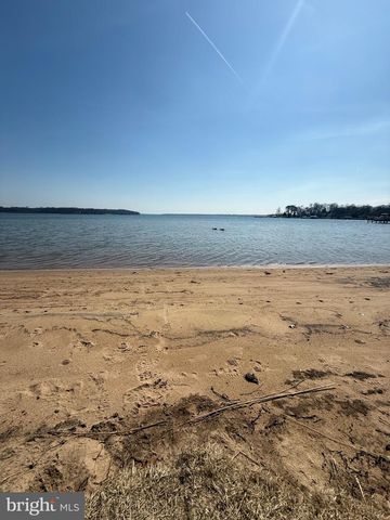 192 HICKORY POINT RD, Pasadena, MD 21122