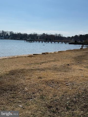 192 HICKORY POINT RD, Pasadena, MD 21122
