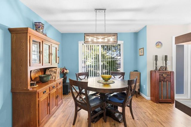 7140 NW 10th Court, Plantation, FL 33313