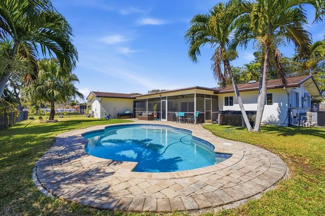 7140 NW 10th Court, Plantation, FL 33313