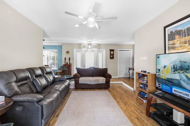 7140 NW 10th Court, Plantation, FL 33313