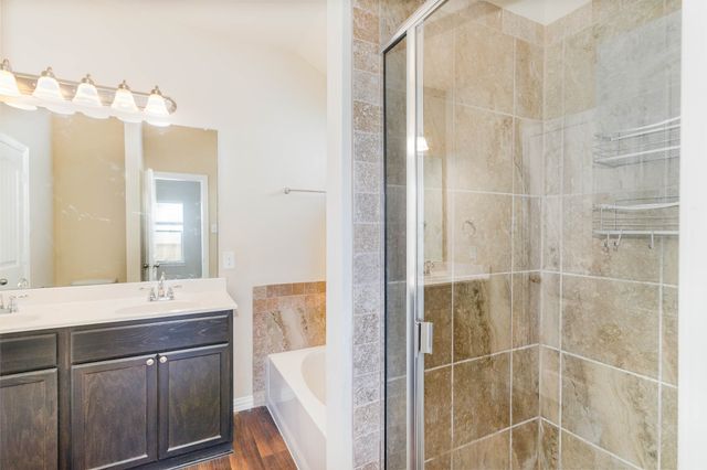 1404 Glen Garden Drive, Fort Worth, TX 76104