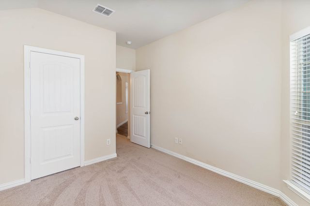 1404 Glen Garden Drive, Fort Worth, TX 76104