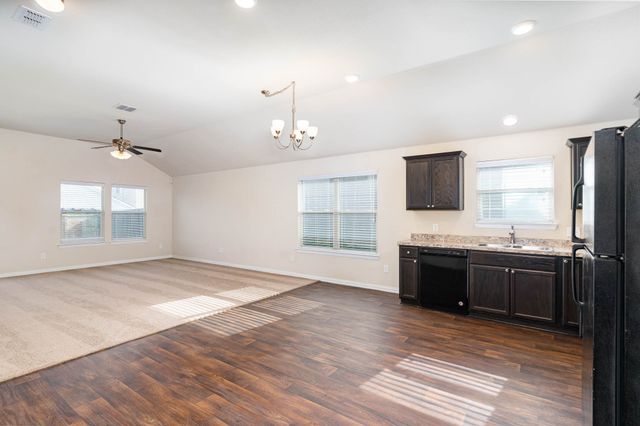 1404 Glen Garden Drive, Fort Worth, TX 76104