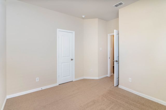 1404 Glen Garden Drive, Fort Worth, TX 76104