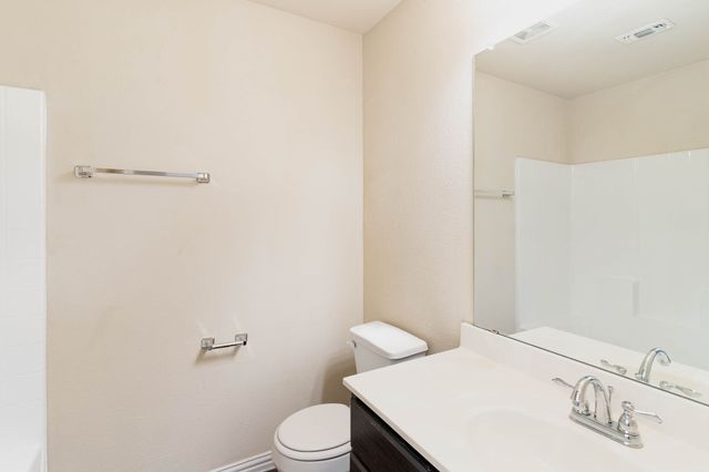 1404 Glen Garden Drive, Fort Worth, TX 76104