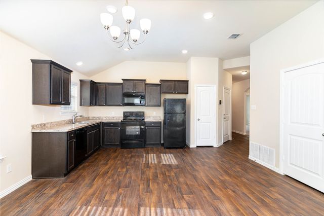 1404 Glen Garden Drive, Fort Worth, TX 76104