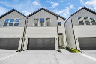2434 Harrington Street, Houston, TX 77026