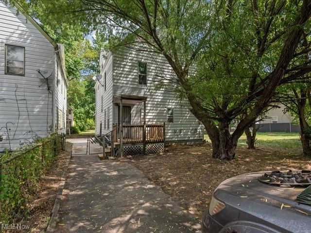 10622 Hathaway Avenue, Cleveland, OH 44108