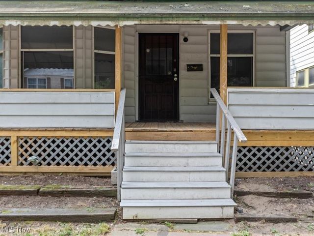 10622 Hathaway Avenue, Cleveland, OH 44108