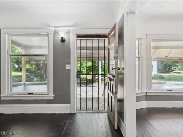 10622 Hathaway Avenue, Cleveland, OH 44108