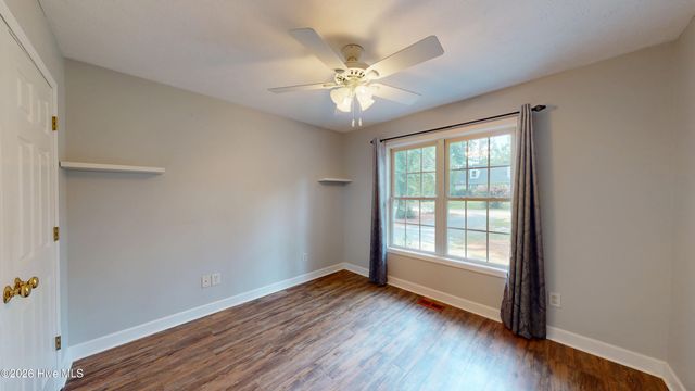 125 Forest Place, Aberdeen, NC 28315