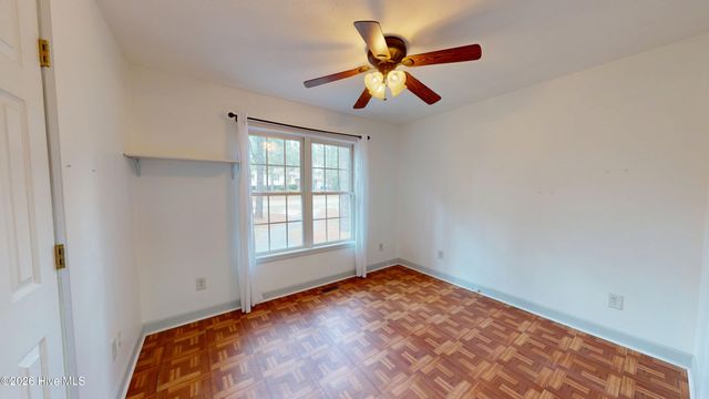 125 Forest Place, Aberdeen, NC 28315