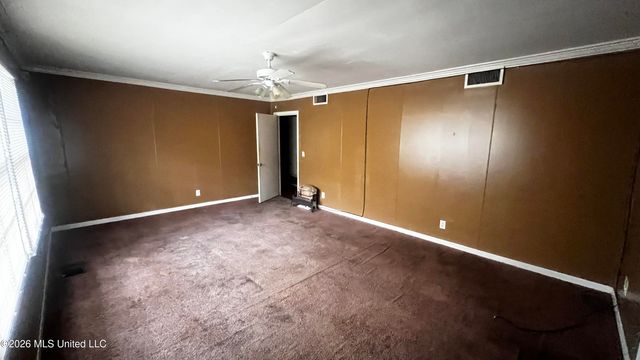 215 Carmel Avenue, Jackson, MS 39204