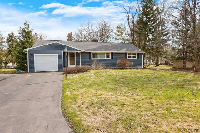 214 Palmer Drive, Manlius, NY 13066