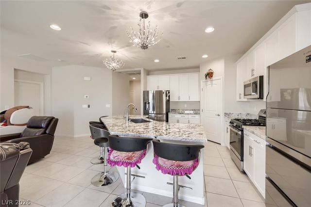72 Summer Rhapsody Avenue, Henderson, NV 89015