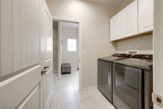 72 Summer Rhapsody Avenue, Henderson, NV 89015
