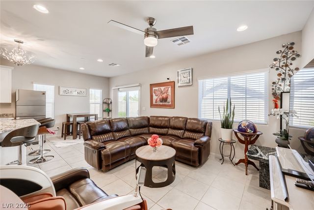 72 Summer Rhapsody Avenue, Henderson, NV 89015