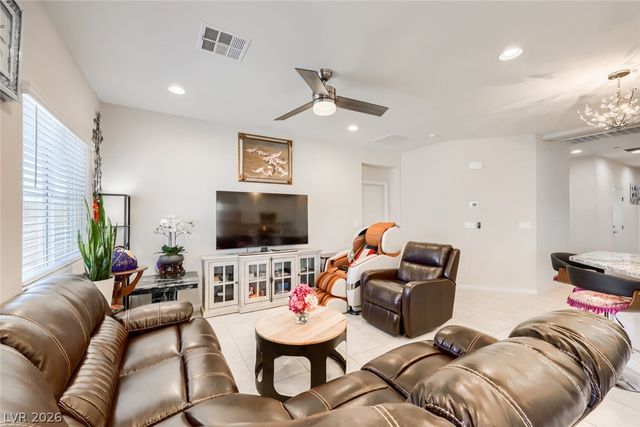 72 Summer Rhapsody Avenue, Henderson, NV 89015