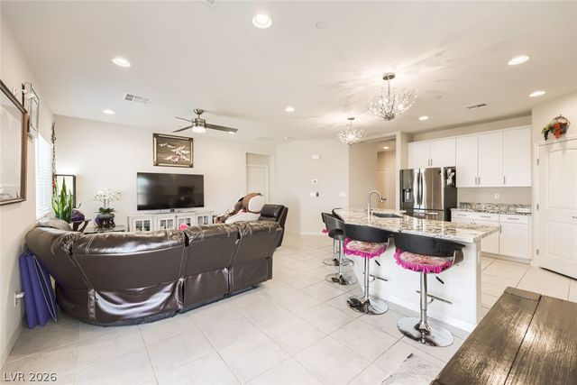 72 Summer Rhapsody Avenue, Henderson, NV 89015