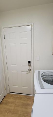 98 N Paseo Laredo N, Cathedral City, CA 92234