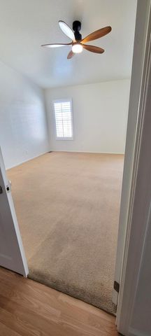 98 N Paseo Laredo N, Cathedral City, CA 92234