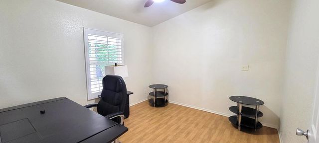 98 N Paseo Laredo N, Cathedral City, CA 92234