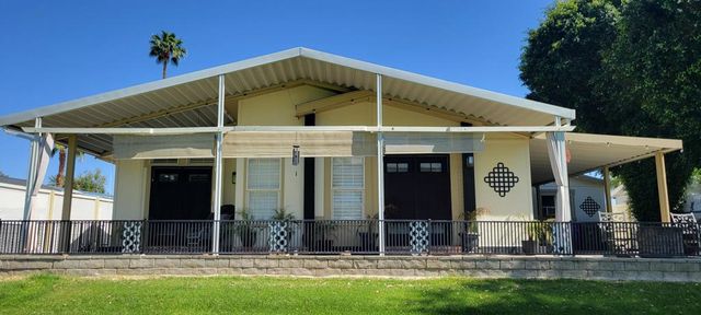 98 N Paseo Laredo N, Cathedral City, CA 92234