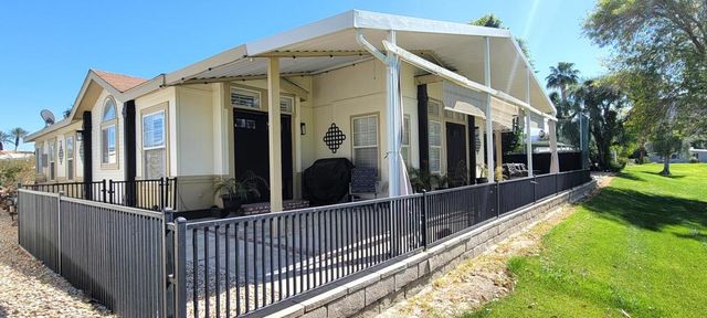 98 N Paseo Laredo N, Cathedral City, CA 92234