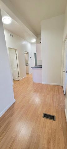 98 N Paseo Laredo N, Cathedral City, CA 92234