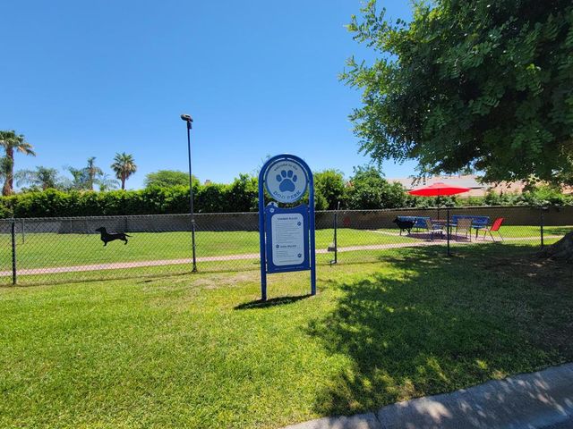 98 N Paseo Laredo N, Cathedral City, CA 92234