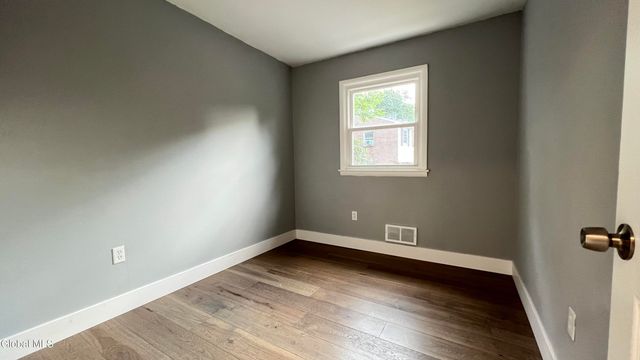 140 Mount Hope Drive, Albany, NY 12202