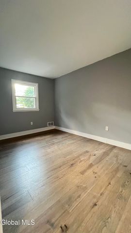 140 Mount Hope Drive, Albany, NY 12202