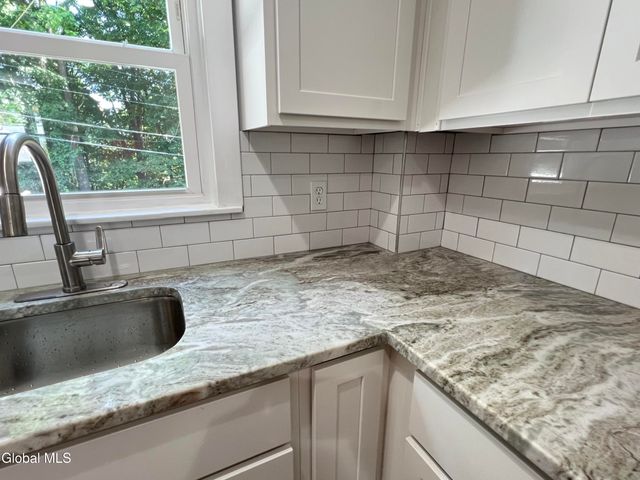 140 Mount Hope Drive, Albany, NY 12202