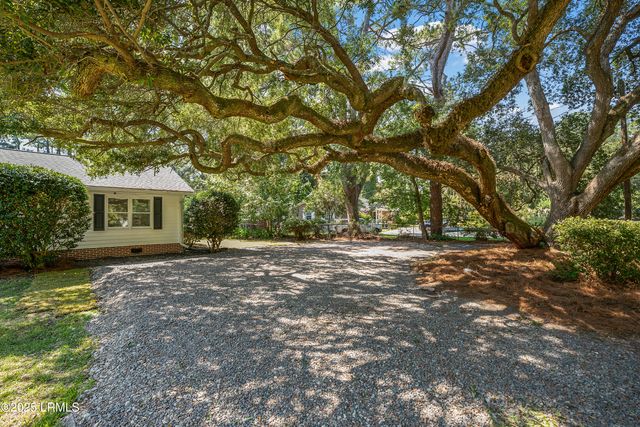 103 Pine Cove Street, Beaufort, SC 29902