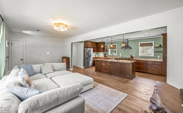 103 Pine Cove Street, Beaufort, SC 29902