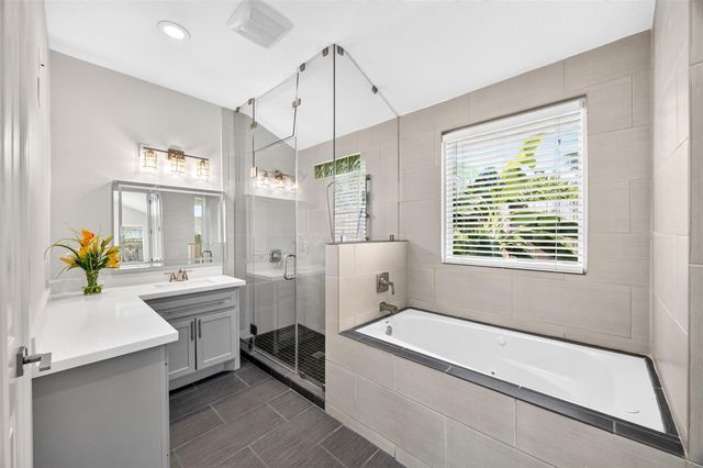 10335 Emnora Lane, Houston, TX 77043
