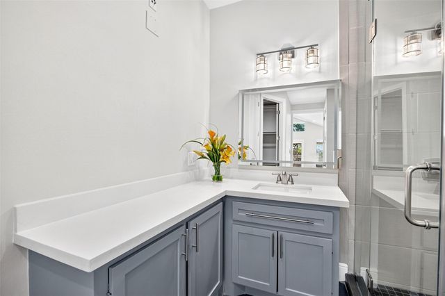 10335 Emnora Lane, Houston, TX 77043