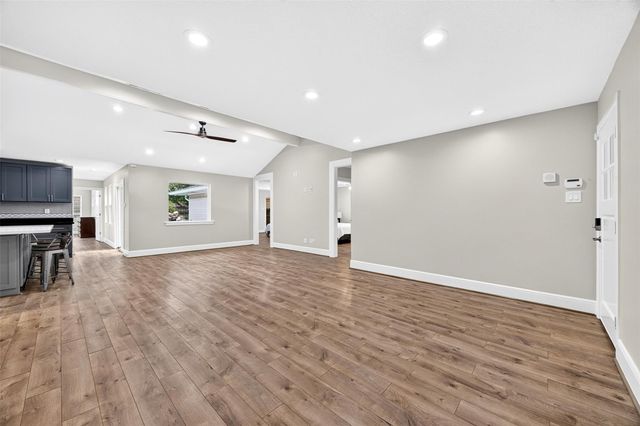 10335 Emnora Lane, Houston, TX 77043