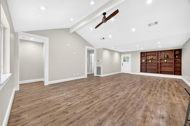 10335 Emnora Lane, Houston, TX 77043