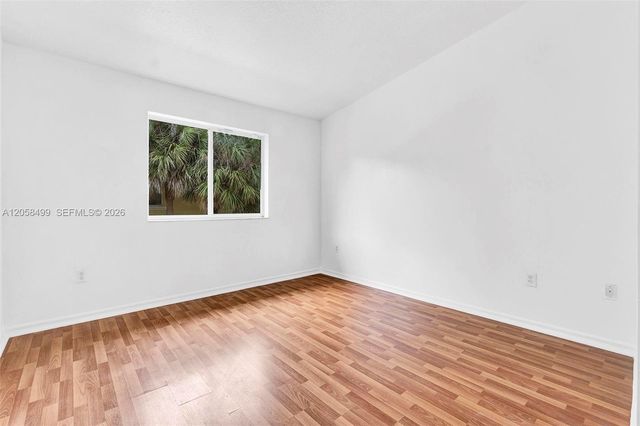 7851 NW 6th St 205B, Pembroke Pines, FL 33024