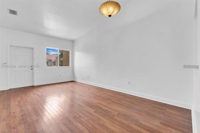 7851 NW 6th St 205B, Pembroke Pines, FL 33024
