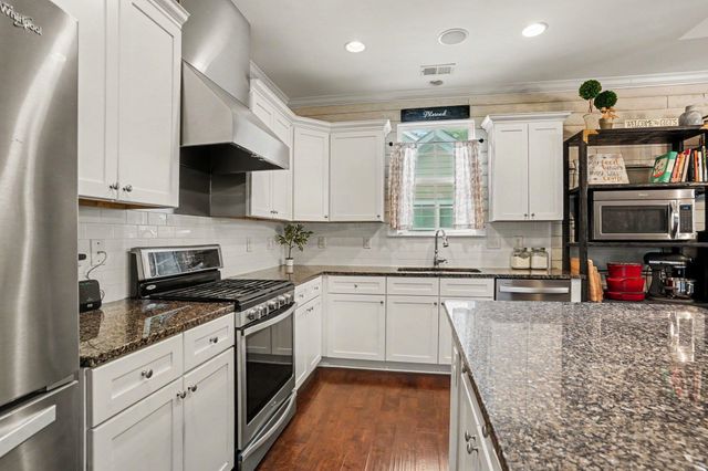 6 Turnbridge Ct., Murrells Inlet, SC 29576