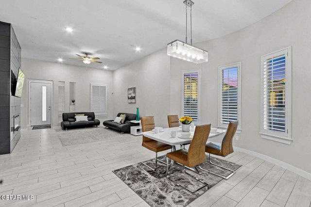 2621 MARIA CASAS Street, El Paso, TX 79938