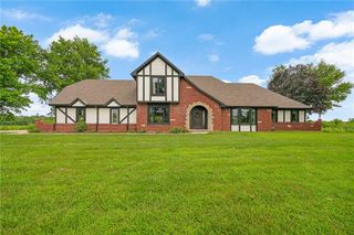 24400 E Orient Cemetery Road, Harrisonville, MO 64701